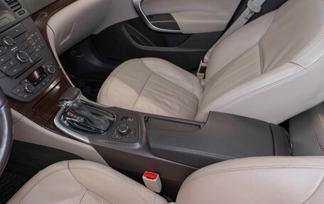 Opel Insignia II рестайлинг, 2008 год, 840 000 рублей, 17 фотография