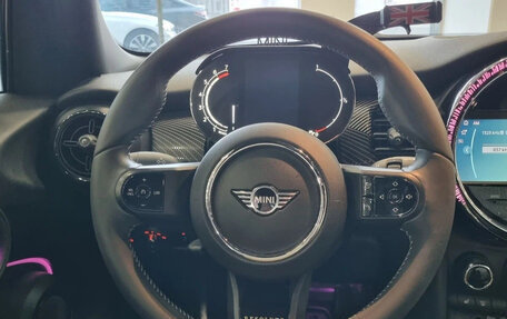 MINI Hatch, 2023 год, 1 860 000 рублей, 12 фотография