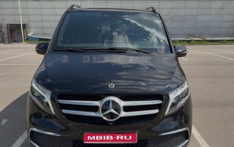 Mercedes-Benz V-Класс, 2020 год, 6 500 000 рублей, 1 фотография