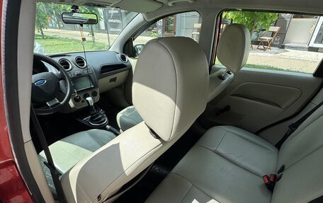 Ford Fiesta, 2006 год, 355 000 рублей, 11 фотография