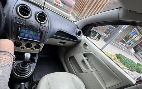 Ford Fiesta, 2006 год, 355 000 рублей, 22 фотография