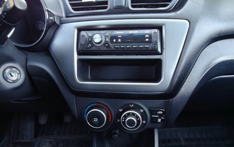 KIA Rio III рестайлинг, 2014 год, 1 050 000 рублей, 11 фотография