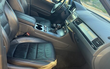 Volkswagen Touareg III, 2016 год, 3 350 000 рублей, 6 фотография