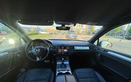 Volkswagen Touareg III, 2016 год, 3 350 000 рублей, 9 фотография