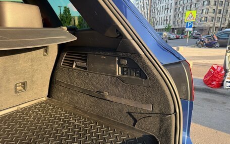 Volkswagen Touareg III, 2016 год, 3 350 000 рублей, 11 фотография