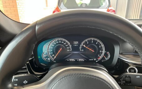 BMW 5 серия, 2018 год, 6 000 000 рублей, 9 фотография