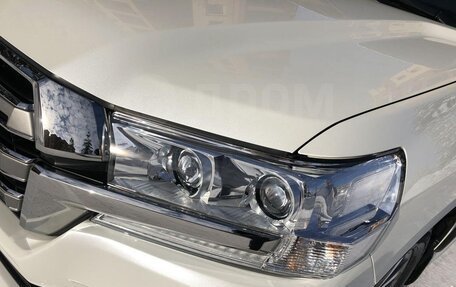 Toyota Land Cruiser 200, 2016 год, 8 900 000 рублей, 16 фотография