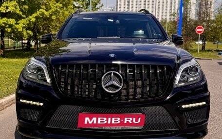 Mercedes-Benz GL-Класс, 2015 год, 4 000 000 рублей, 2 фотография