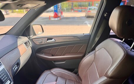 Mercedes-Benz GL-Класс, 2015 год, 4 000 000 рублей, 17 фотография