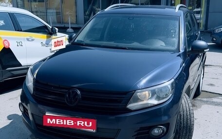 Volkswagen Tiguan I, 2013 год, 1 450 000 рублей, 2 фотография