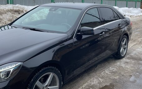 Mercedes-Benz E-Класс, 2015 год, 2 150 000 рублей, 14 фотография