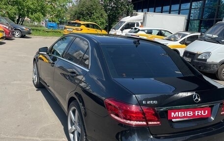 Mercedes-Benz E-Класс, 2015 год, 2 150 000 рублей, 3 фотография
