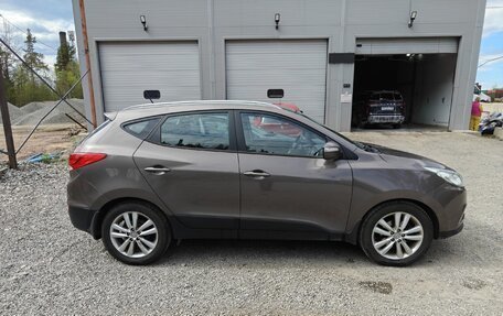 Hyundai ix35 I рестайлинг, 2011 год, 1 150 000 рублей, 10 фотография