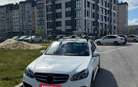 Mercedes-Benz E-Класс, 2013 год, 1 400 000 рублей, 1 фотография