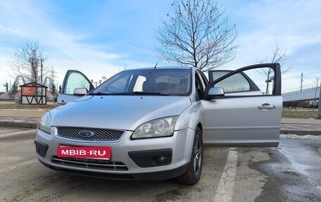 Ford Focus II рестайлинг, 2006 год, 299 000 рублей, 1 фотография