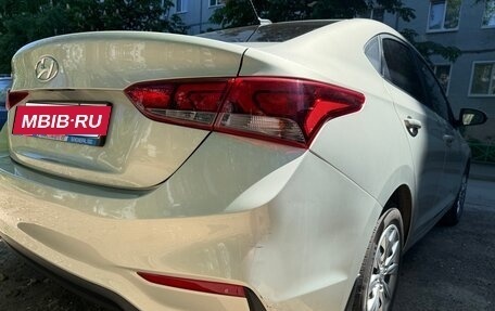 Hyundai Solaris II рестайлинг, 2018 год, 1 350 000 рублей, 7 фотография