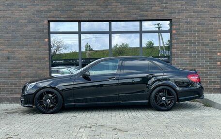 Mercedes-Benz E-Класс, 2011 год, 1 245 000 рублей, 2 фотография