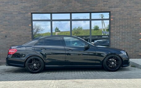 Mercedes-Benz E-Класс, 2011 год, 1 245 000 рублей, 5 фотография