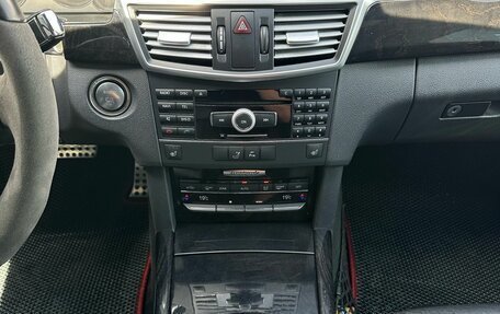 Mercedes-Benz E-Класс, 2011 год, 1 245 000 рублей, 13 фотография