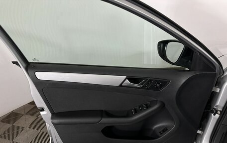 Volkswagen Jetta VI, 2013 год, 960 000 рублей, 8 фотография