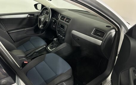 Volkswagen Jetta VI, 2013 год, 960 000 рублей, 14 фотография