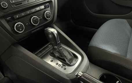 Volkswagen Jetta VI, 2013 год, 960 000 рублей, 13 фотография