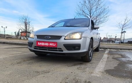 Ford Focus II рестайлинг, 2006 год, 299 000 рублей, 2 фотография