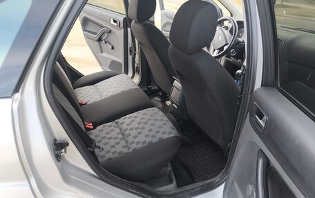 Ford Focus II рестайлинг, 2006 год, 299 000 рублей, 10 фотография