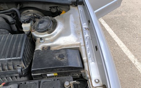 Hyundai Sonata IV рестайлинг, 2004 год, 390 000 рублей, 23 фотография