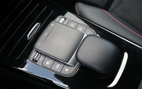 Mercedes-Benz CLA, 2021 год, 3 880 000 рублей, 14 фотография