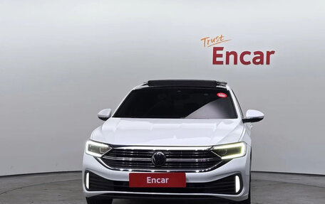 Volkswagen Jetta VII, 2023 год, 1 550 000 рублей, 3 фотография