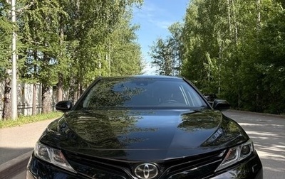 Toyota Camry, 2020 год, 2 890 000 рублей, 1 фотография