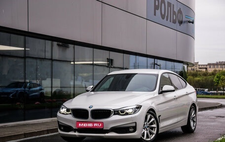 BMW 3 серия, 2018 год, 2 599 000 рублей, 1 фотография