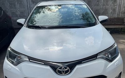 Toyota RAV4, 2018 год, 2 350 000 рублей, 1 фотография