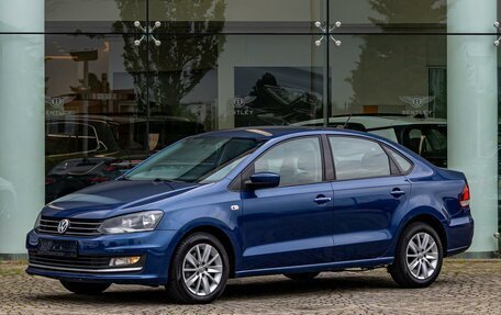 Volkswagen Polo VI (EU Market), 2018 год, 1 055 000 рублей, 1 фотография