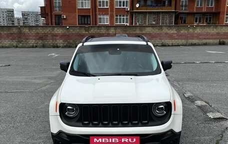 Jeep Renegade I рестайлинг, 2016 год, 1 700 000 рублей, 5 фотография