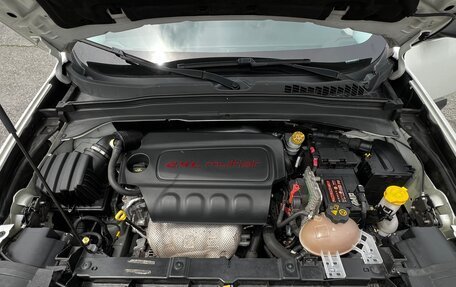 Jeep Renegade I рестайлинг, 2016 год, 1 700 000 рублей, 33 фотография