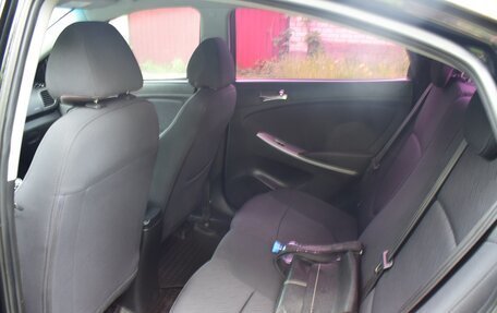 Hyundai Solaris II рестайлинг, 2013 год, 885 000 рублей, 11 фотография