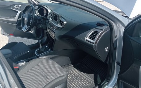 KIA cee'd III, 2019 год, 1 750 000 рублей, 24 фотография