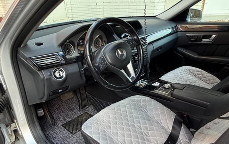 Mercedes-Benz E-Класс, 2012 год, 2 300 000 рублей, 7 фотография