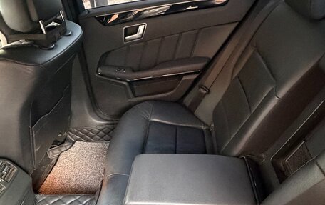 Mercedes-Benz E-Класс, 2012 год, 2 300 000 рублей, 11 фотография