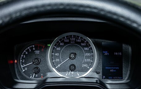 Toyota Corolla, 2019 год, 1 799 000 рублей, 19 фотография