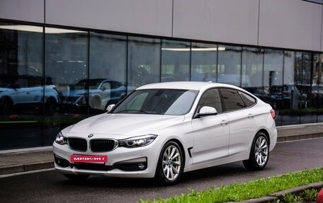 BMW 3 серия, 2018 год, 2 599 000 рублей, 3 фотография