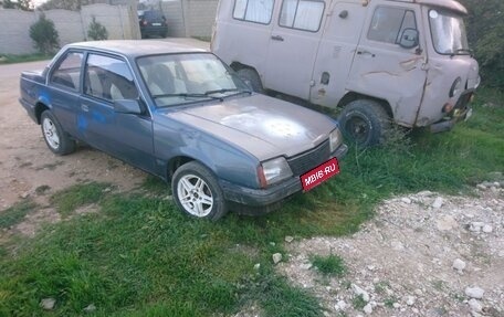 Opel Ascona C, 1985 год, 30 000 рублей, 6 фотография