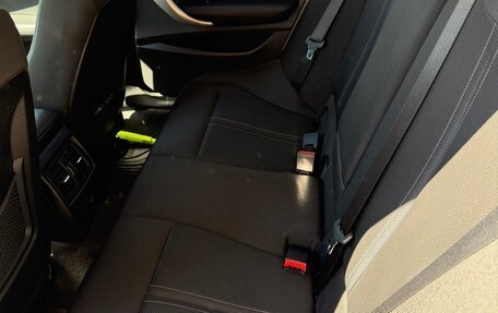 BMW 1 серия, 2018 год, 1 900 000 рублей, 13 фотография