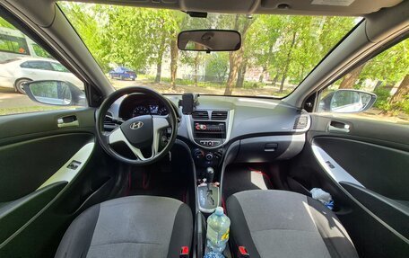 Hyundai Solaris II рестайлинг, 2012 год, 759 000 рублей, 5 фотография