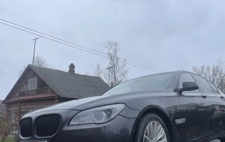 BMW 7 серия, 2011 год, 999 000 рублей, 6 фотография