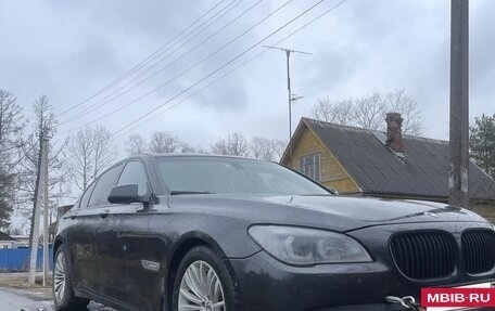 BMW 7 серия, 2011 год, 999 000 рублей, 2 фотография