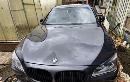 BMW 7 серия, 2011 год, 999 000 рублей, 13 фотография