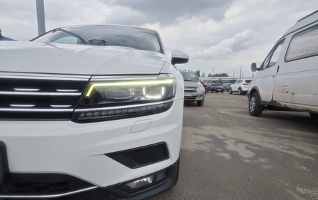 Volkswagen Tiguan II, 2018 год, 2 300 000 рублей, 12 фотография